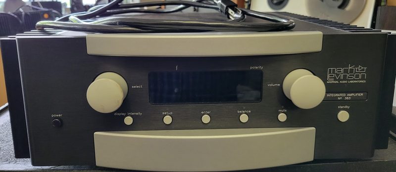Mark Levinson No 383 integrated amplifier